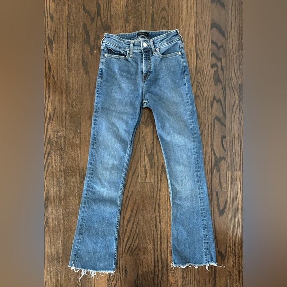 Women’s straight leg Free Assembly jeans - Picture 1 of 6